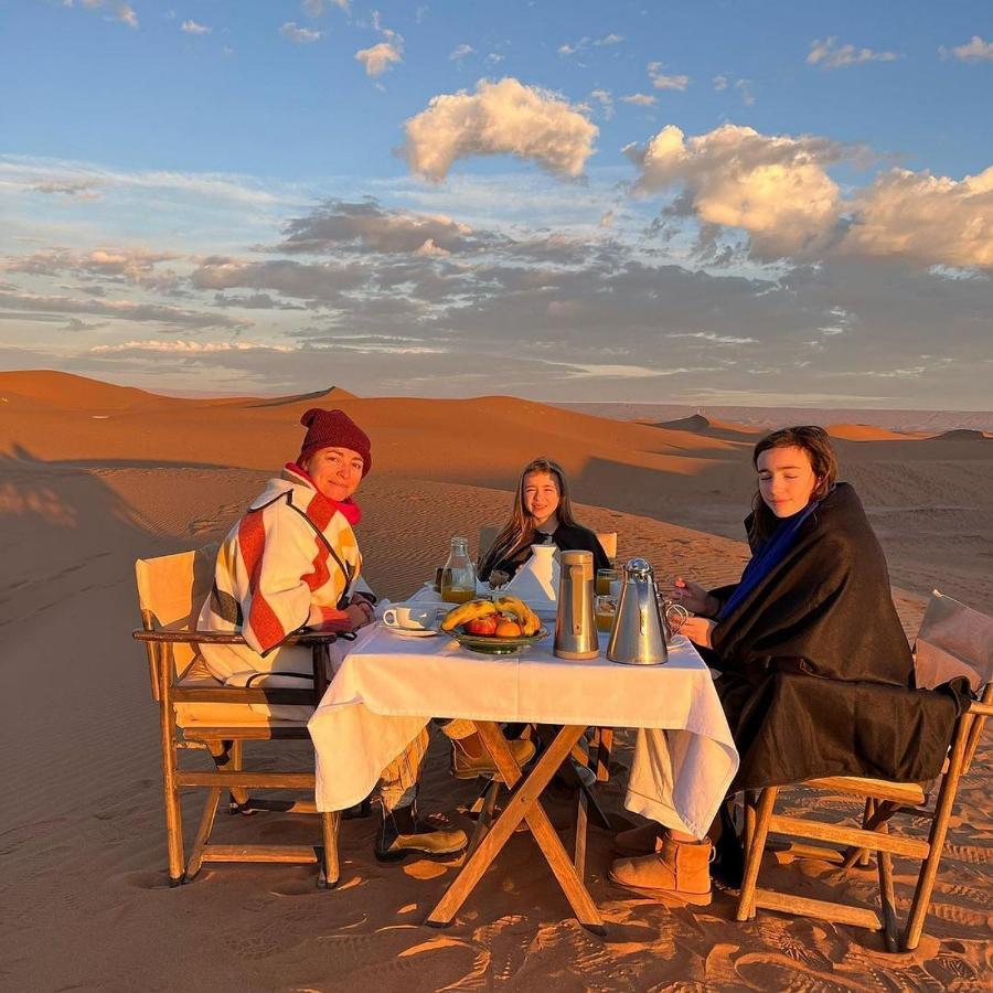 Overnight Luxury Camp Merzouga Dış mekan fotoğraf