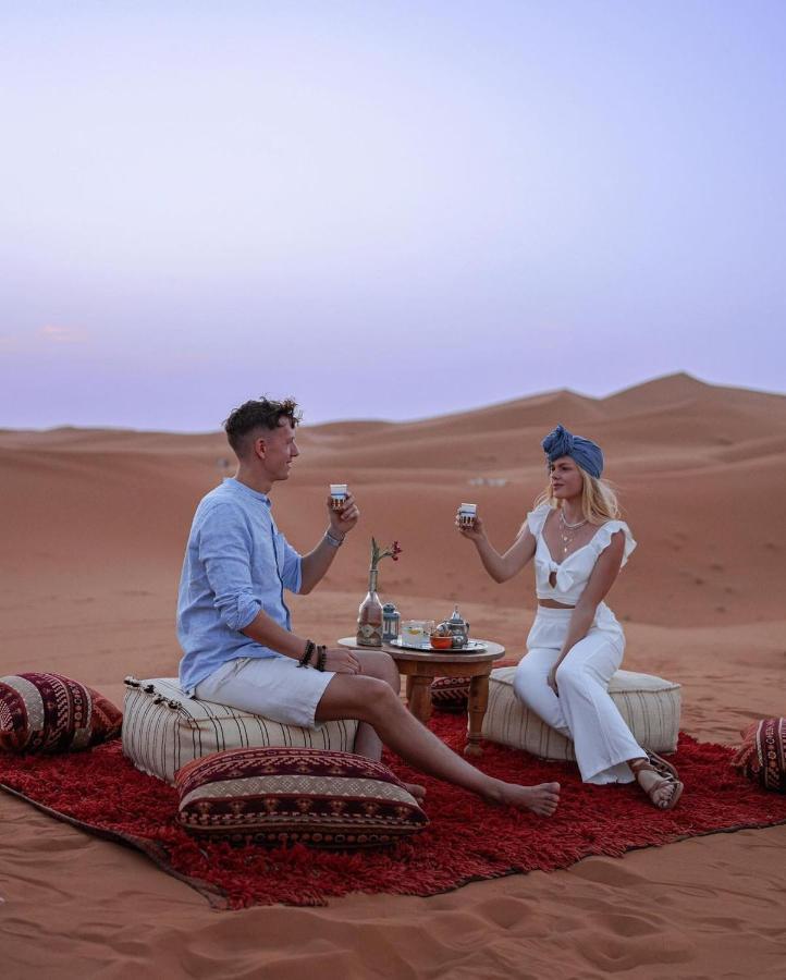 Overnight Luxury Camp Merzouga Dış mekan fotoğraf